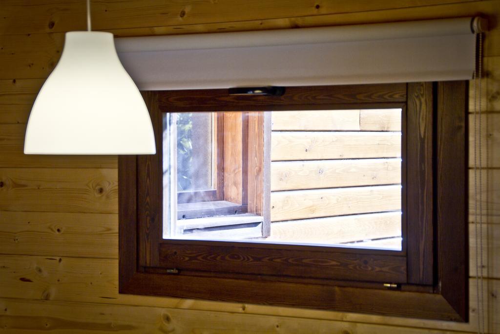 Apartamentos El Bosquet ซันต์กูกัต เดล บาเยส ภายนอก รูปภาพ