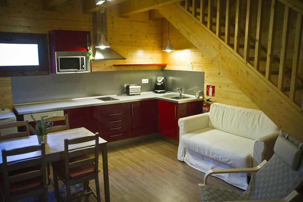 Apartamentos El Bosquet ซันต์กูกัต เดล บาเยส ห้อง รูปภาพ