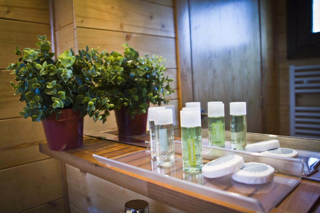 Apartamentos El Bosquet ซันต์กูกัต เดล บาเยส ห้อง รูปภาพ