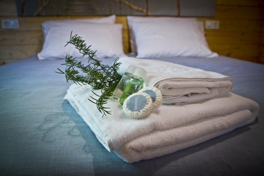 Apartamentos El Bosquet ซันต์กูกัต เดล บาเยส ห้อง รูปภาพ
